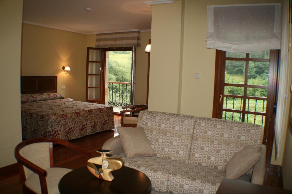 Hotel Valle Las Luinas Soto de Luiña Стая снимка