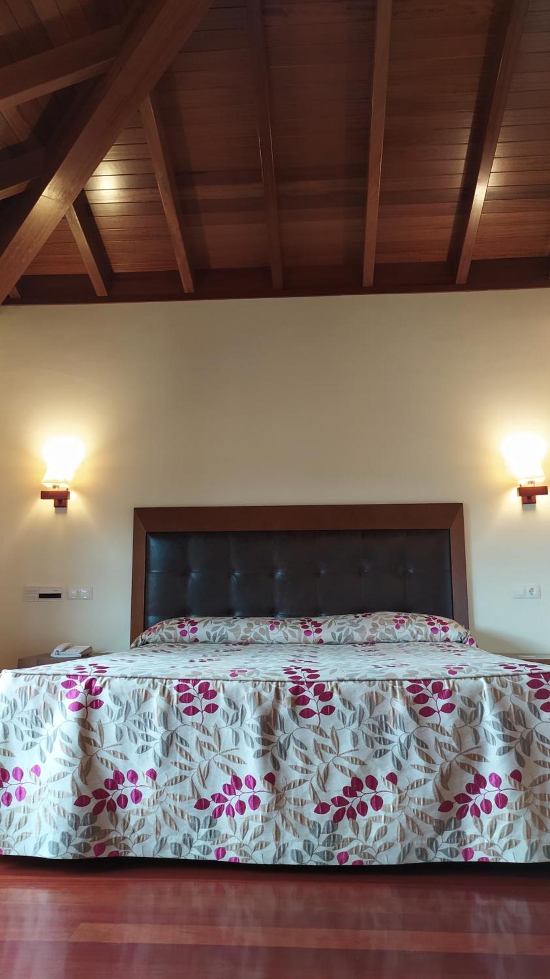 Hotel Valle Las Luinas Soto de Luiña Стая снимка