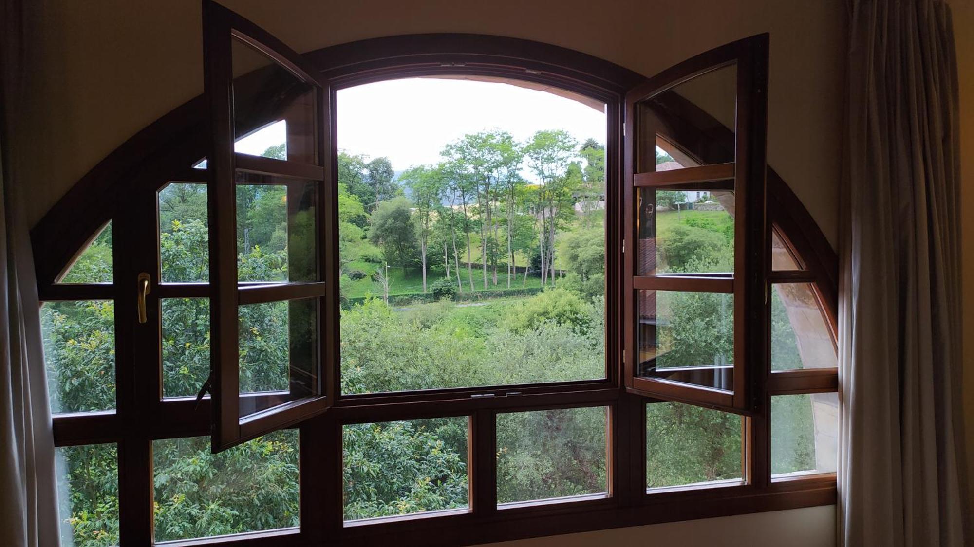 Hotel Valle Las Luinas Soto de Luiña Стая снимка