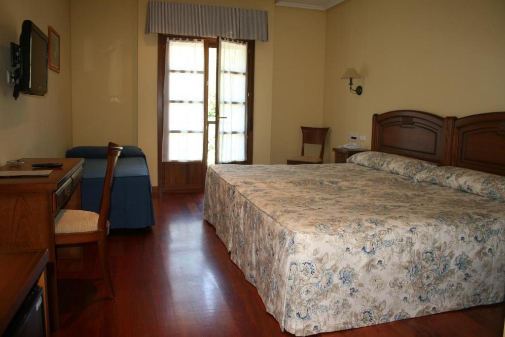 Hotel Valle Las Luinas Soto de Luiña Стая снимка