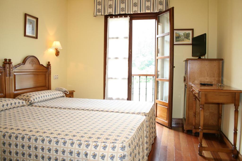 Hotel Valle Las Luinas Soto de Luiña Стая снимка