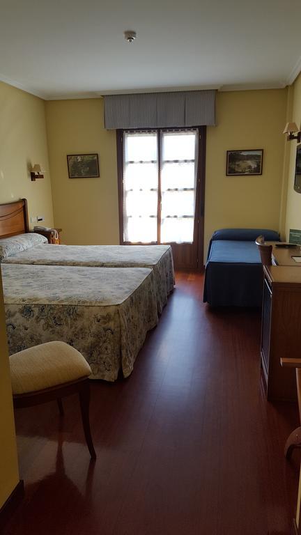 Hotel Valle Las Luinas Soto de Luiña Екстериор снимка