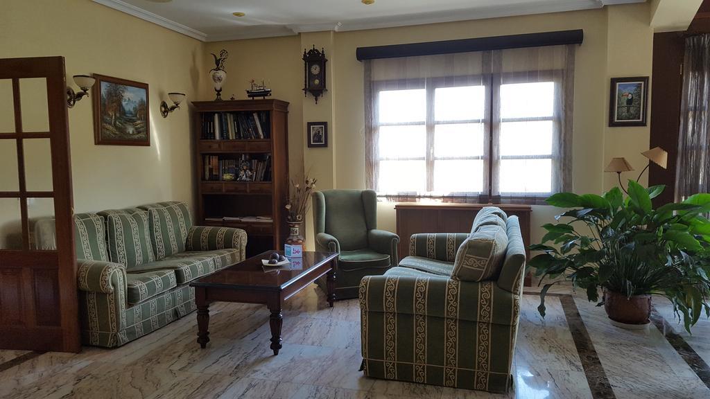 Hotel Valle Las Luinas Soto de Luiña Екстериор снимка